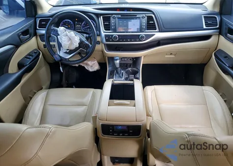 2018 Toyota Highlander Se из США, поврежденный, VIN 5TDKZRFH7JS536409